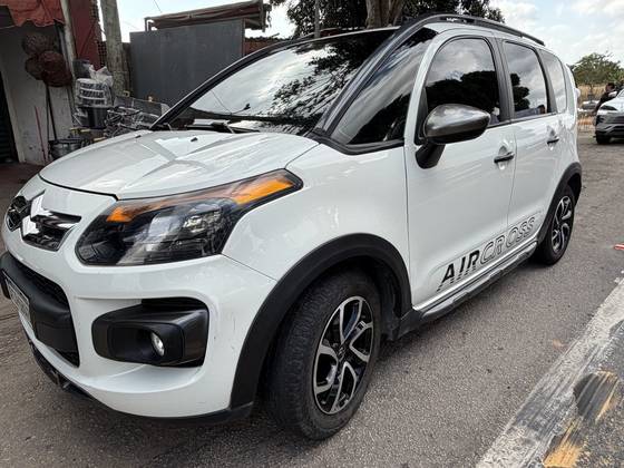 CITROËN AIRCROSS 1.6 SALOMON EXCLUSIVE 16V FLEX 4P AUTOMÁTICO